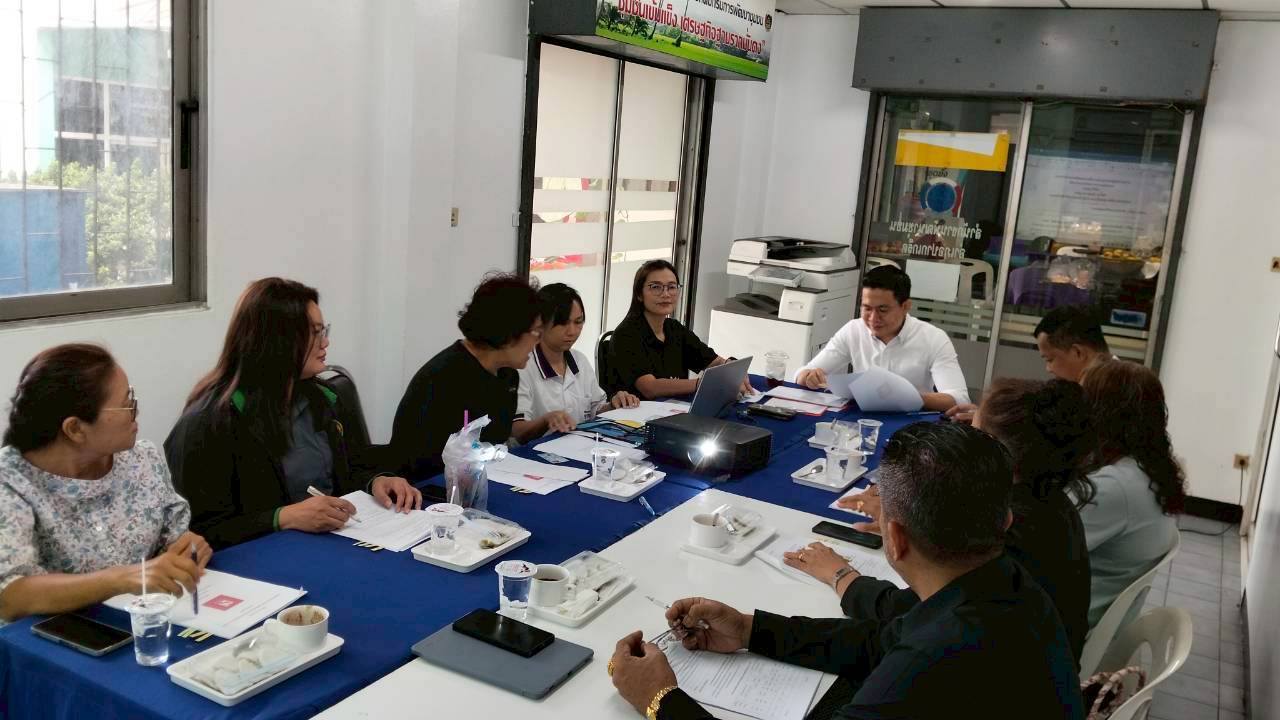 สพอ.ปากเกร็ด จัดประชุมคณะอนุกรรมการกลั่นกรองและติดตามการดำเนินงานกองทุนพัฒนาบทบาทสตรีอำเภอ ครั้งที่ 3/2569