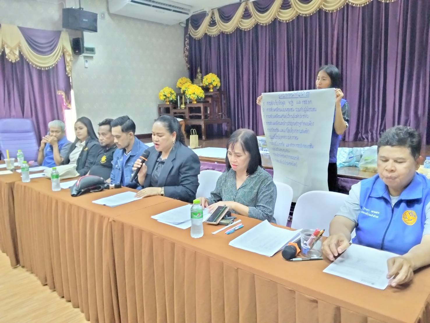 สำนักงานพัฒนาชุมชนอำเภอปากเกร็ด จัดประชุมคัดเลือกผู้นำอาสาพัฒนาชุมชน (ผู้นำ อช.) ตำบลท่าอิฐ